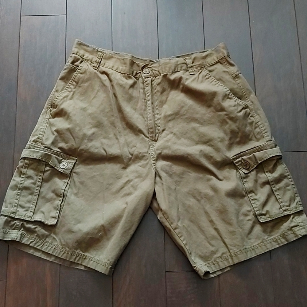 Mens Khaki Cargo Shorts